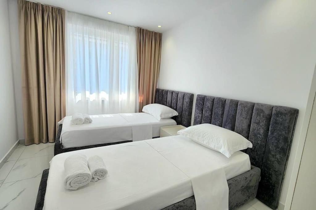Tirana City Center Penthouse Oasis Exterior photo