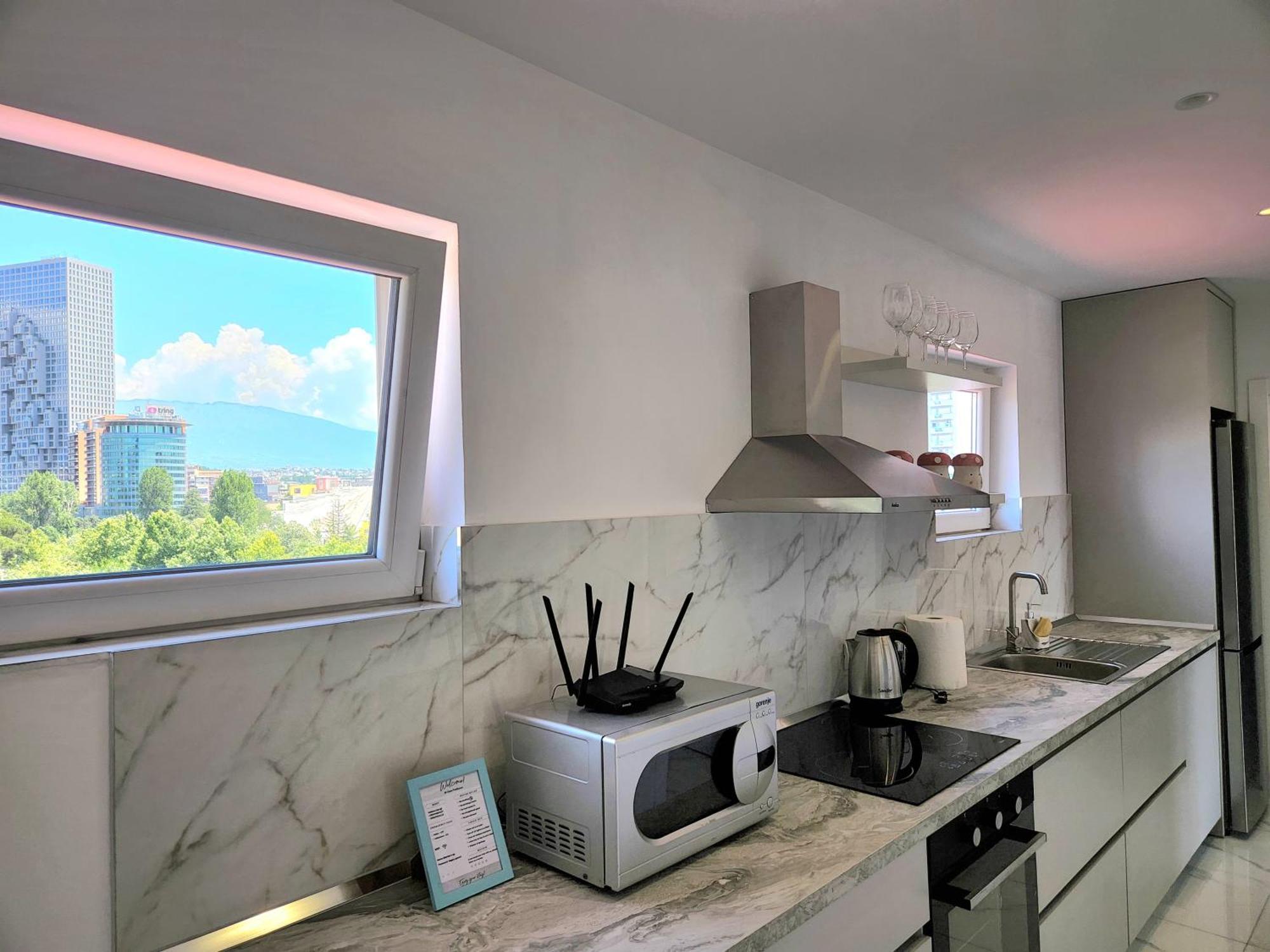 Tirana City Center Penthouse Oasis Exterior photo